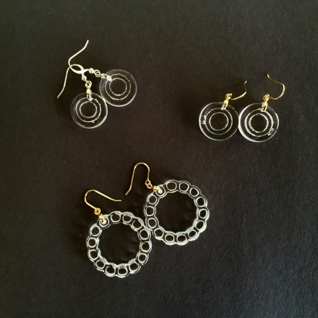 ガラスピアス